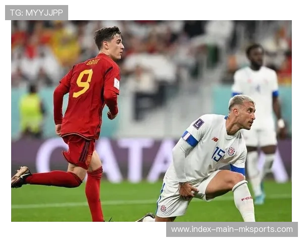 巴萨加维反抢成功后直接推射——瞬间爆发中的训练力量