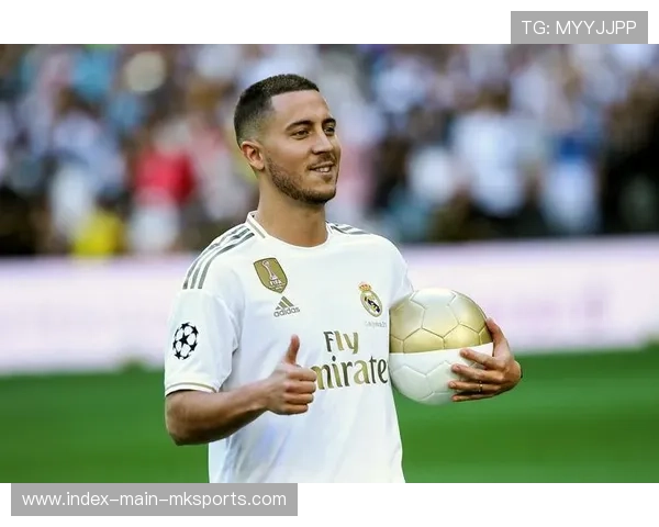 皇家马德里—阿扎尔左脚弧度球惊艳网内